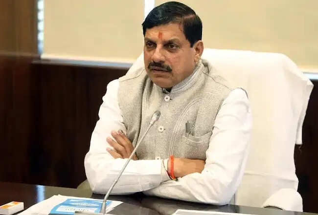 शहरों को प्रकृति से जोड़ने का सशक्त ब्लू-प्रिंट है ‘नगर वन योजना’: मुख्यमंत्री डॉ. यादव
