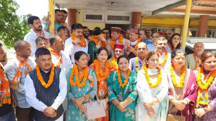सिरमौर जिला परिषद में भाजपा समर्थित अध्यक्ष-उपाध्यक्ष की जीत