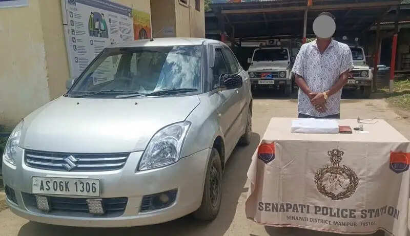 मणिपुर में भारी मात्रा में हथियार, मादक पदार्थ बरामद