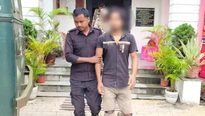 सरकारी अधिकारी पर हमला करने के आरोपित को सात दिनों की न्यायिक हिरासत