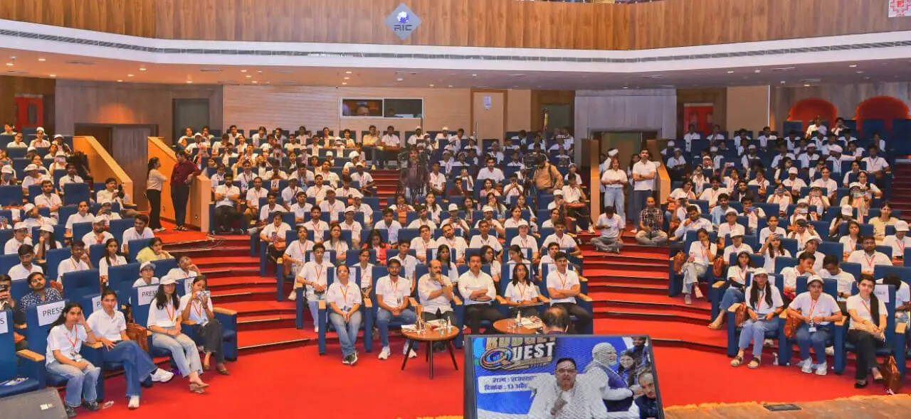 राजस्थान यूथ डायलॉग’ में मुख्यमंत्री का संवाद, बोले-युवा शक्ति ही देश की दिशा तय करेगी