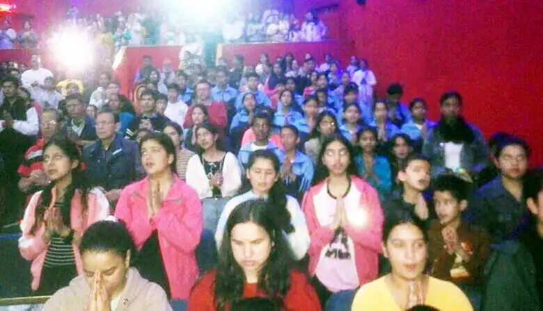 नैनीताल में विधायक सहित तीन सौ से अधिक लोगों ने मुफ्त में देखी ‘हनुमान अंश’ फिल्म