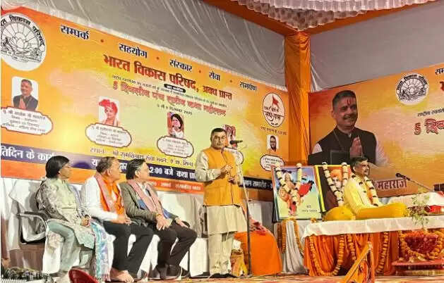 प्रकृति व पर्यावरण के प्रति पूज्य भाव रखें: सुभाष