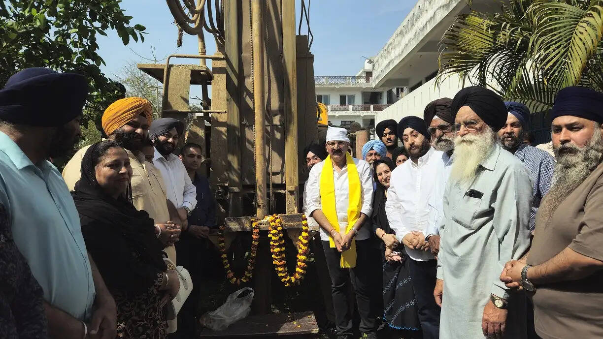 रेहाड़ी चुंगी में नए ट्यूबवेल का उद्घाटन, स्थानीय लोगों को मिलेगा बेहतर पेयजल