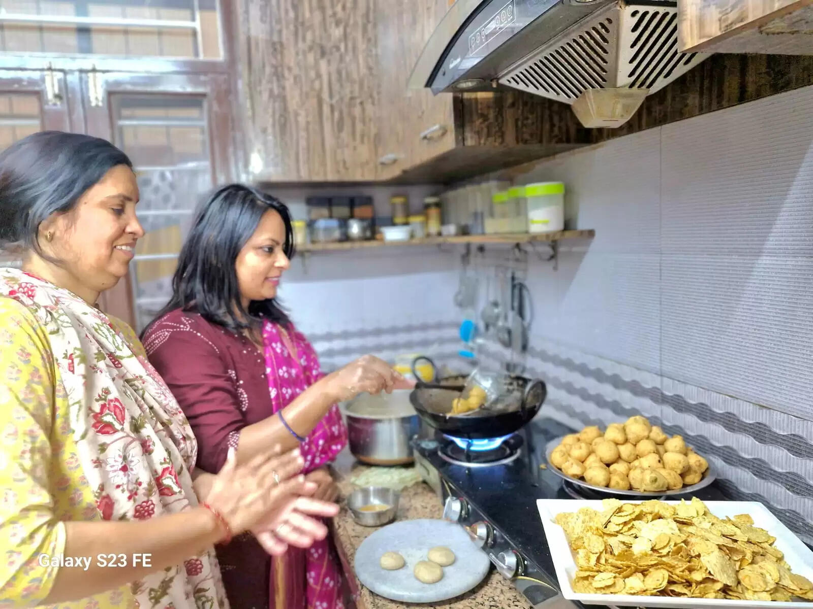 बास्योड़ा: घर -घर हुई रांदा पुआ की तैयारी, लगेगा शीतल व्यंजनों का माता को भोग