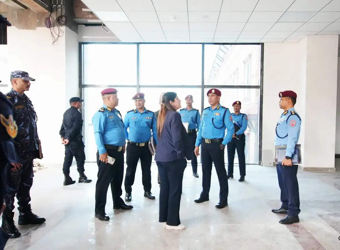 सांसदों के शपथ ग्रहण के लिए नए संसद भवन में सुरक्षा तैयारियों का जायजा