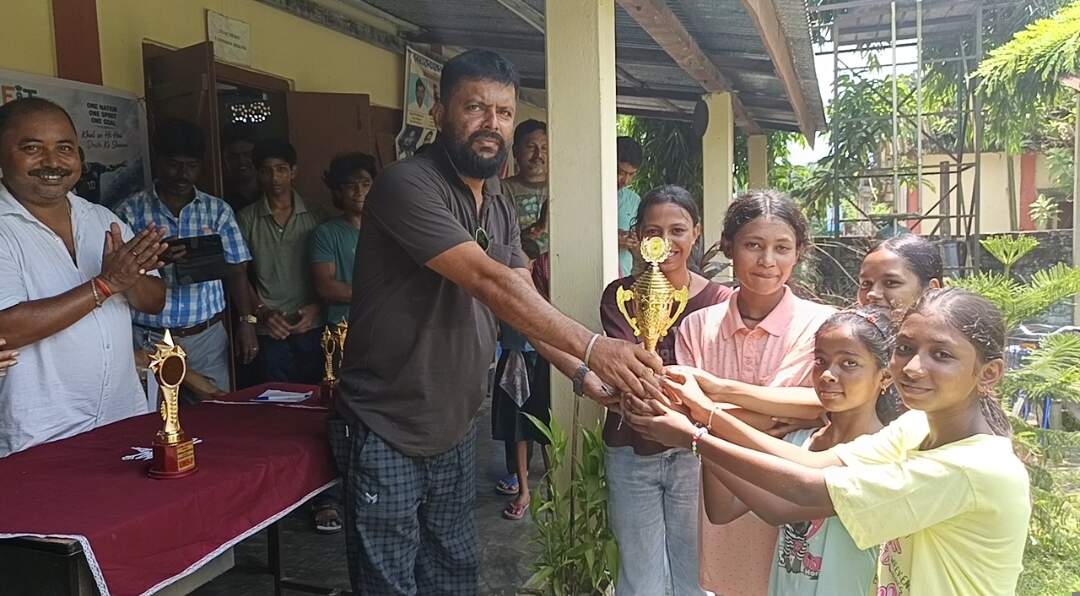 मेजर ध्यानचंद की स्मृति में फकीराग्राम में फुटबॉल-कबड्डी प्रतियोगिता आयोजित
