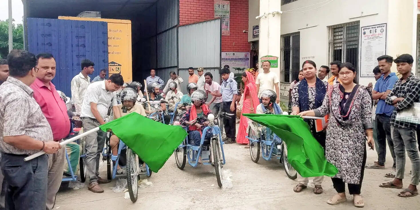 दिव्यांगजनों के लिए वरदान बनी 'संबल' योजना, 21 चेहरों पर लौटी मुस्कान