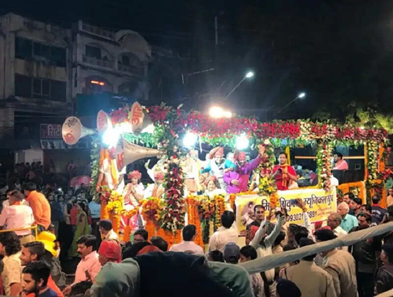 इंदौरः अनंत चतुर्दशी पर शुक्रवार की रात निकलेंगी झिलमिलाती नयनाभिराम झांकियां