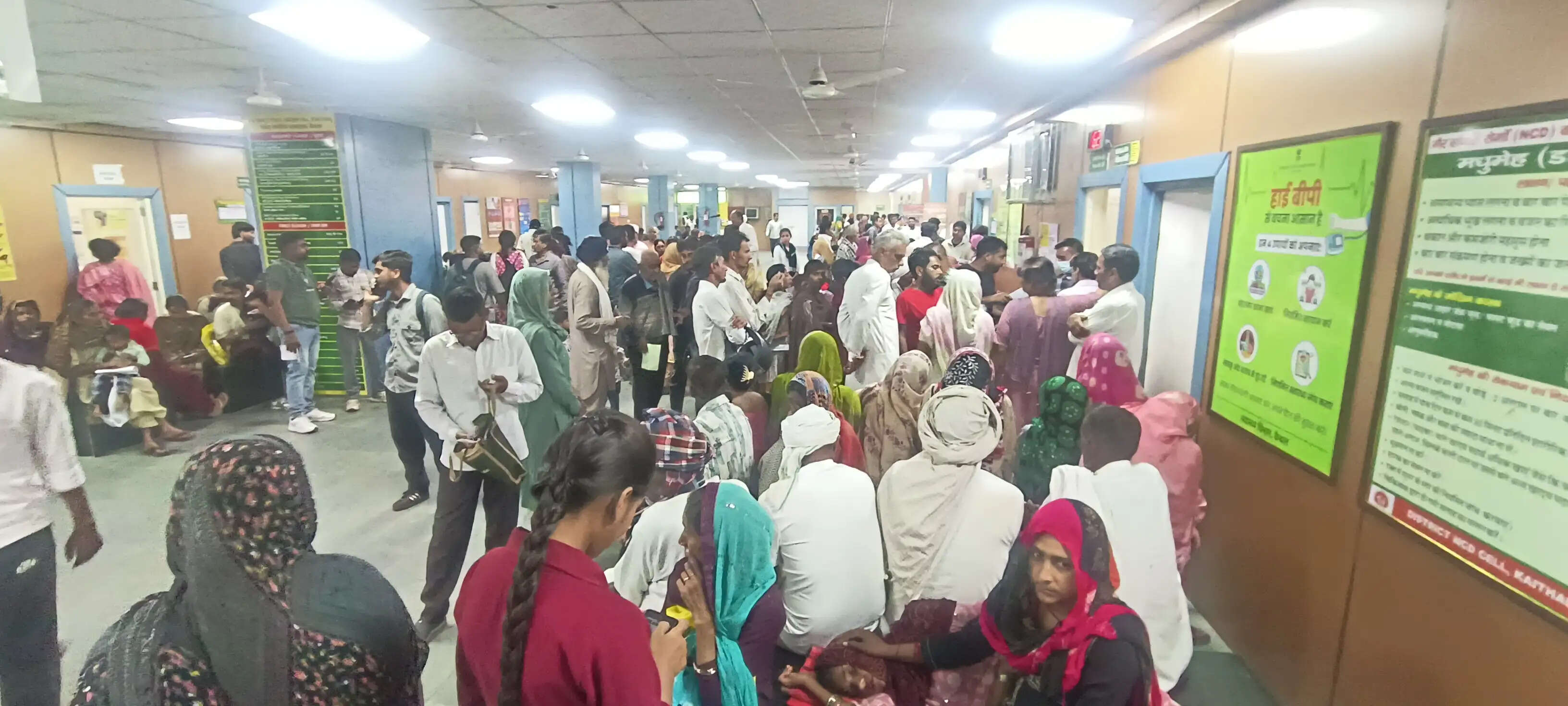 कैथल : चिकित्सक के साथ मारपीट के विरोध में  हड़ताल से ओपीडी सेवाएं ठप, मरीजों को उठानी पड़ी परेशानी