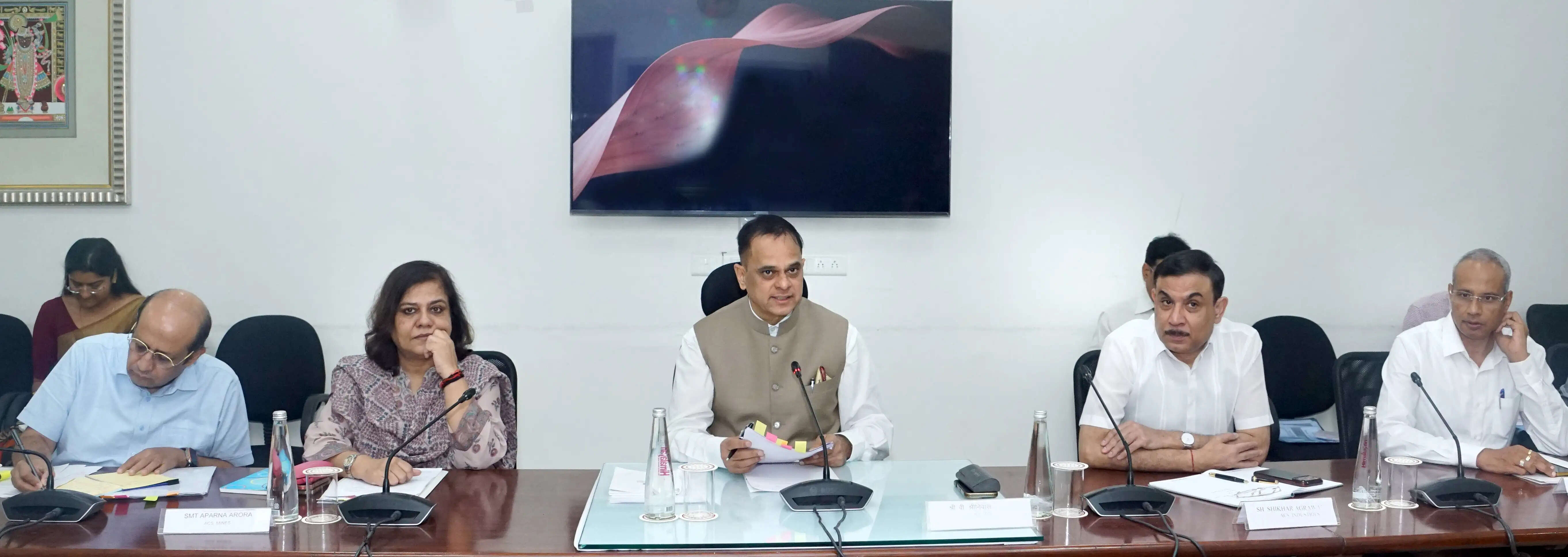 आमजन को बेहतर सेवाओं के लिए प्रक्रियाएं सरल और प्रभावी बनाएं : मुख्य सचिव