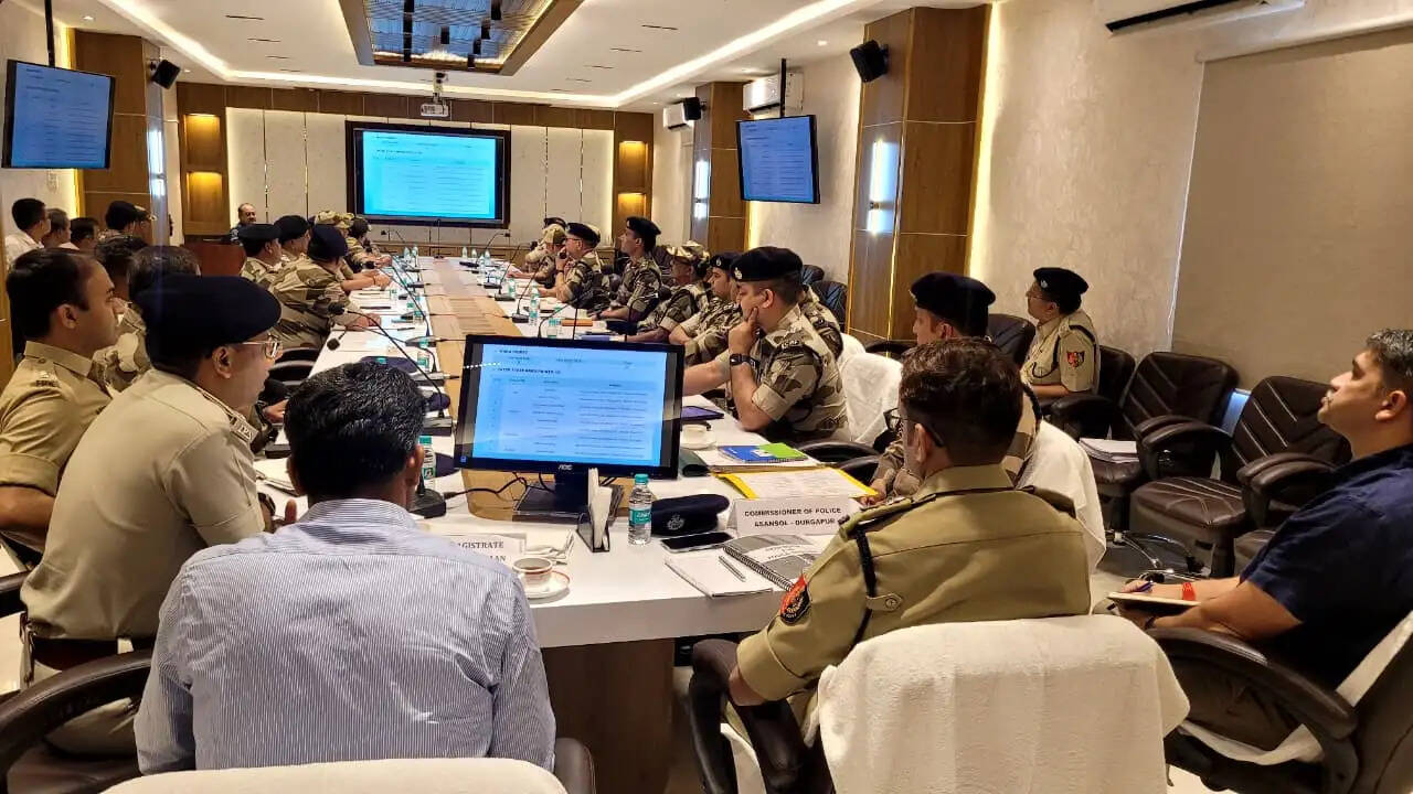 एडीपीसी ने सीएपीएफ के साथ चुनावी रणनीति को लेकर की समन्वय बैठक