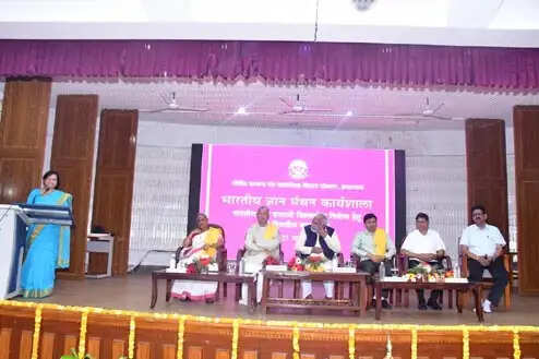 भारतीय लोग अपनी पुरानी ज्ञान परम्परा को बढ़ावा नहीं दे पा रहे: प्रो केबी पाण्डेय