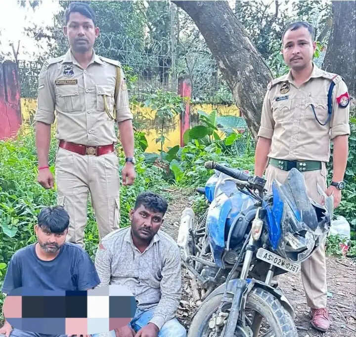छिनैती की घटनाओं में शामिल दो शातिर अपराधी गिरफ्तार