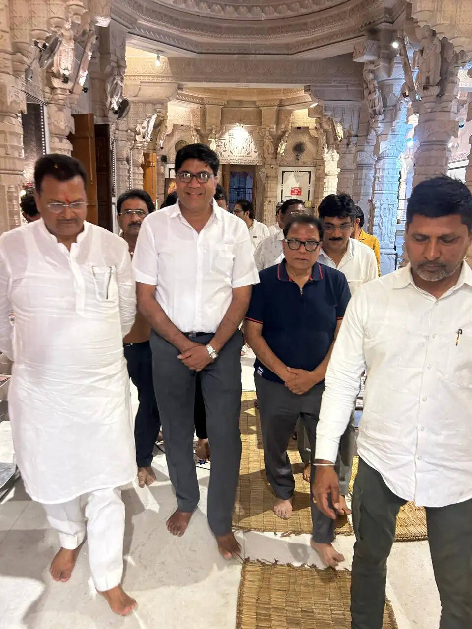 जैन समाज ने किया भजन सह सम्मान समारोह का आयोजन