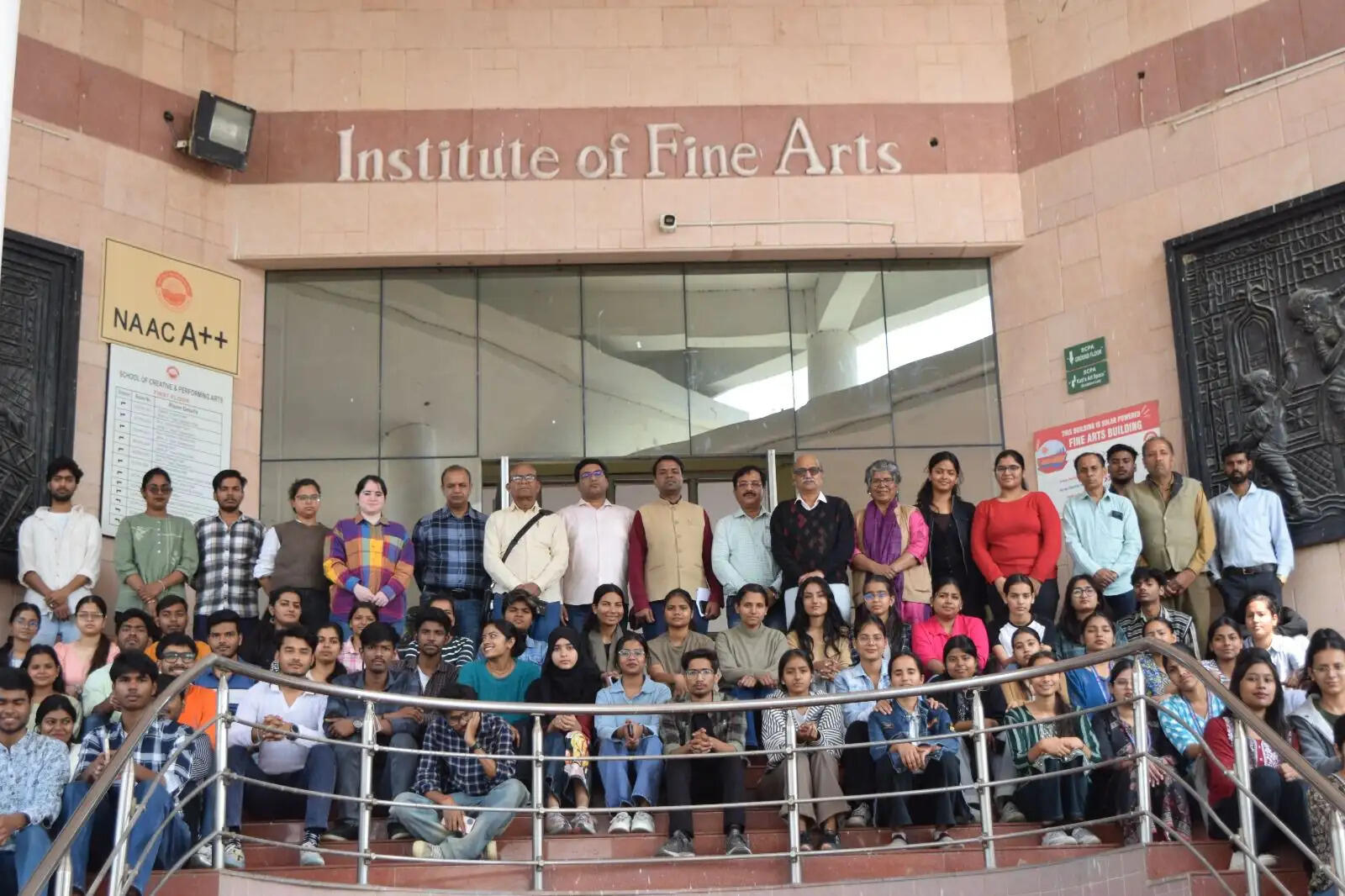 अपशिष्ट से उपयोगी वस्तुएं बनाना पर्यावरण संरक्षण की दिशा में बड़ा कदम: कुलपति