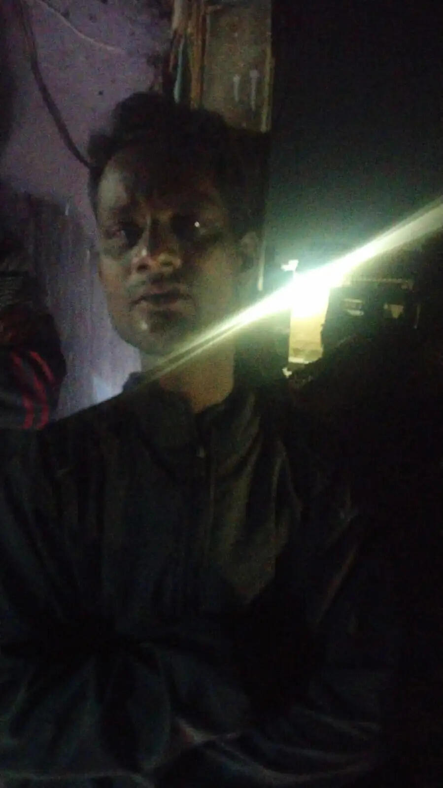 नशे में धुत युवक को बच्चा चोर समझ बनाया बंधक, पुलिस ने छुड़ाया