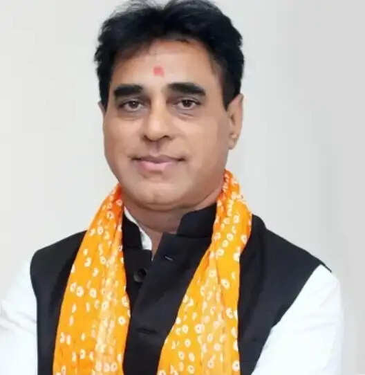 सूरत में दो वर्षों में 2,645 नेत्रदान, राज्य के कुल नेत्रदान में 23 प्रतिशत योगदान : पानशेरिया