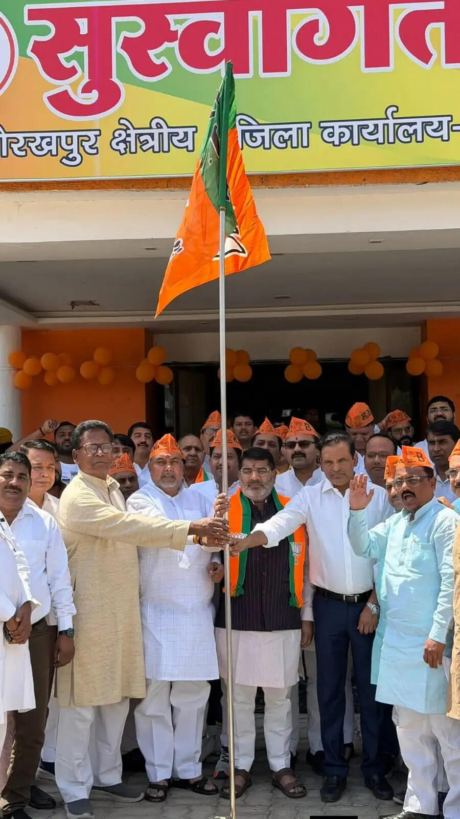 लोक कल्याण व राष्ट्र सेवा के लिये समर्पित भाजपा : कामेश्वर सिंह