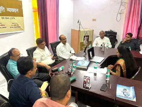 ‘वैश्वीकरण एवं सूचना प्रौद्योगिकी का हिंदी साहित्य एवं भाषा रूपों पर प्रभाव’ शोध सम्पन्न