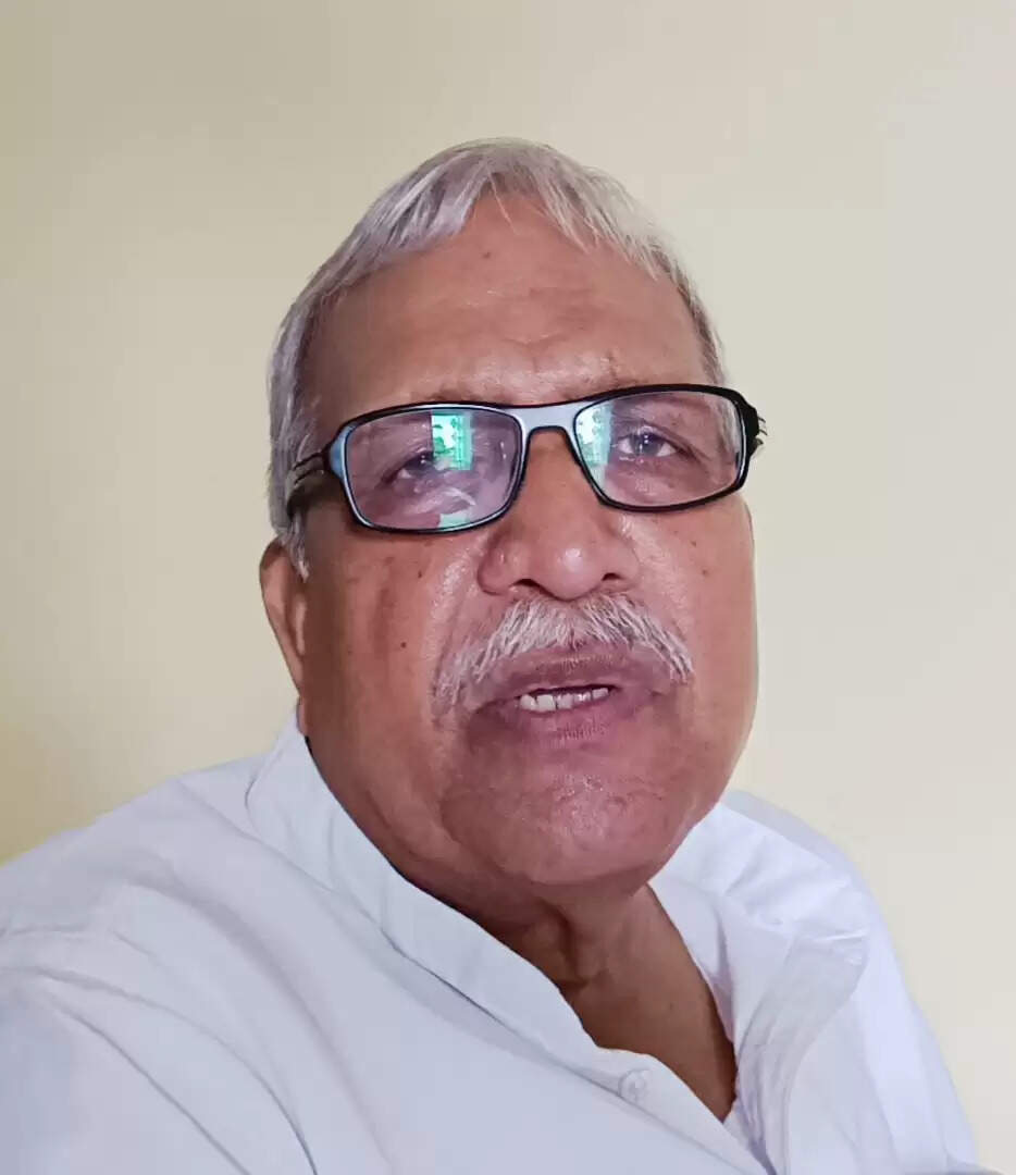 बेसिक स्कूलों का मर्जर कर गरीबों के बच्चों को शिक्षा से वंचित करना चाहती है याेगी सरकार : अम्बिका चौधरी