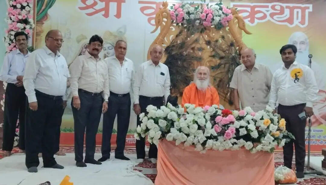 श्री श्याम मंदिर में श्री कृष्ण कथा का आयोजन, भक्ति में डूबे श्रद्धालु