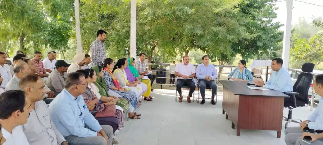 जींद : पुलिस फोर्स केवल कानून व्यवस्था की संस्था ही नहीं बल्कि एक परिवार भी : एसपी