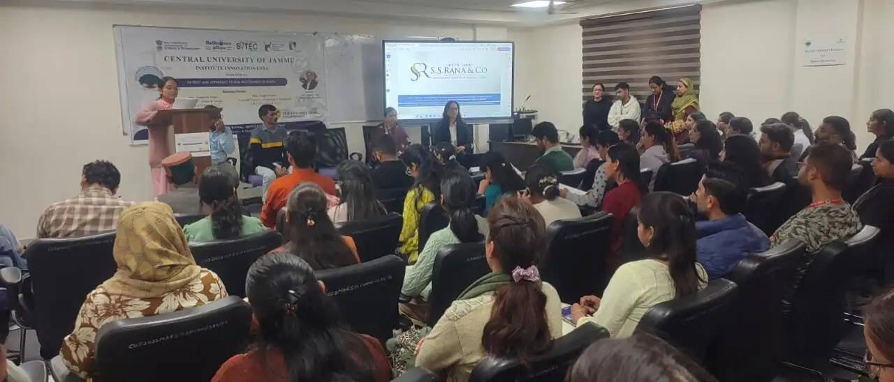 पेटेंट व कॉपीराइट पर कार्यशाला सम्पन्न : शोधार्थियों को बौद्धिक संपदा संरक्षण की कानूनी प्रक्रिया की दी विस्तृत जानकारी