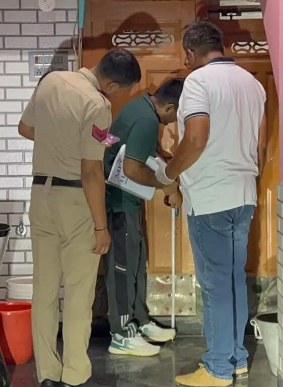 हांसी : पति-पत्नी के बीच पारिवारिक विवाद के बाद साले ने की फायरिंग
