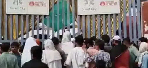वाराणसी नगर निगम ने बेनियाबाग की बकरा मंडी हटायी, विक्रेताओं के छलका दर्द