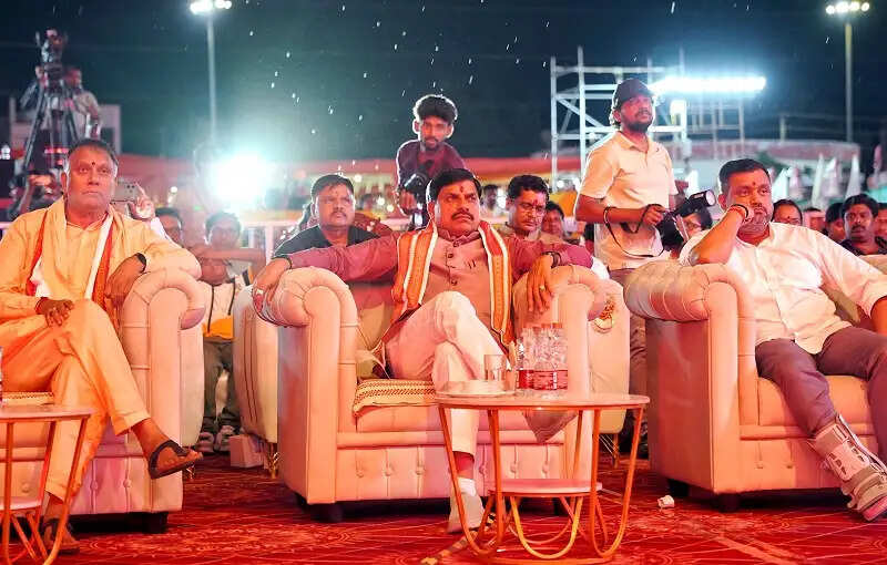 हमारी सांस्कृतिक कलाएं और परंपराएं जीवन में भर देती हैं उत्साह : मुख्यमंत्री डॉ. यादव