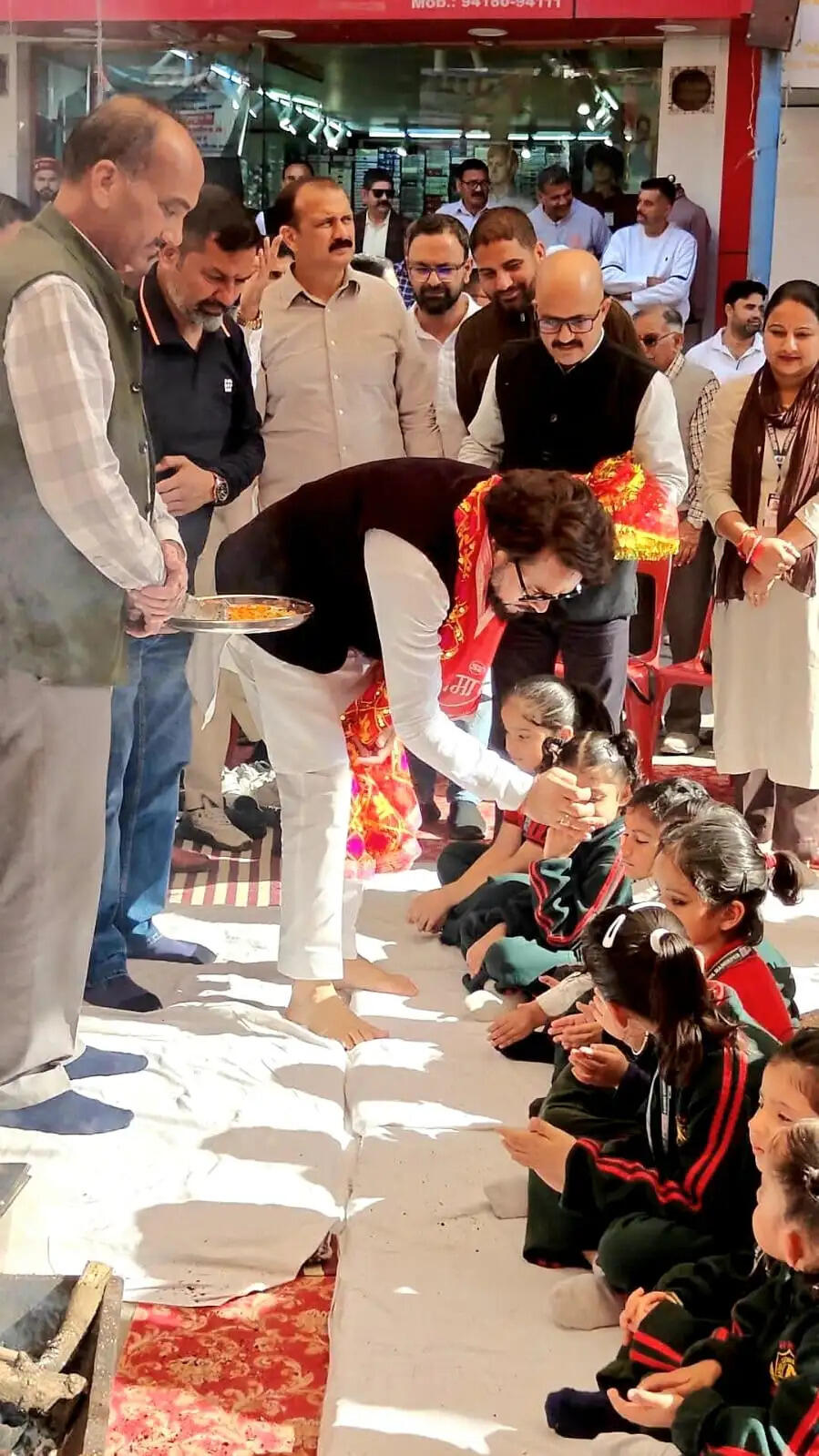अनुराग ठाकुर के जन्मदिन पर हमीरपुर में कार्यक्रमों की धूम, 52 यूनिट रक्तदान और 30 महिला खिलाड़ी सम्मानित