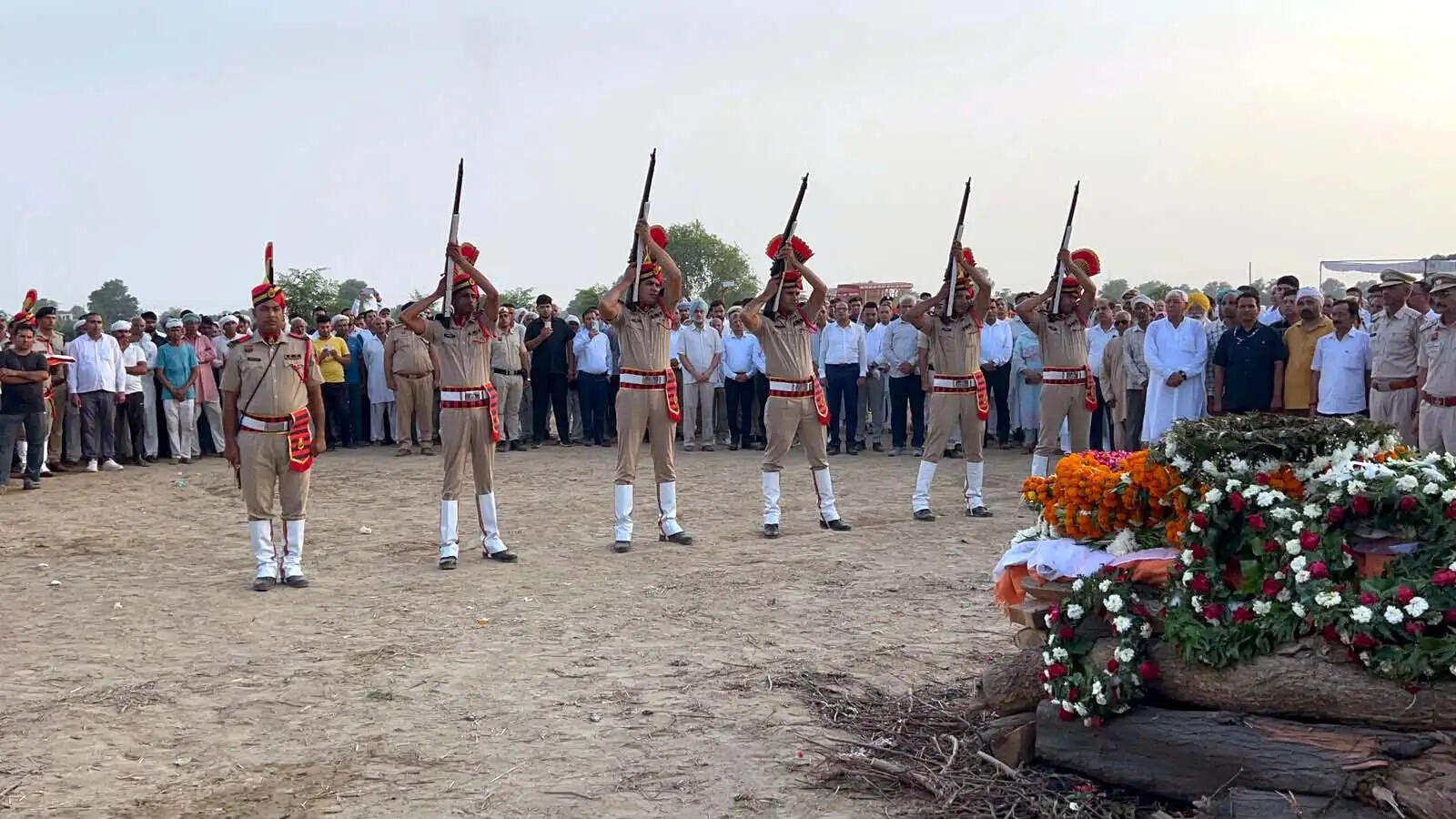 हांसी : पंजाब एवं हरियाणा हाई कोर्ट के जज महाबीर सिंह सिंधु पंच तत्व में विलीन
