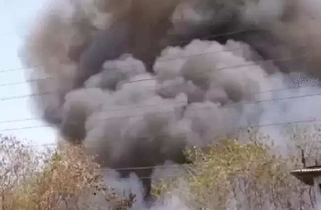 भोपाल के बीएचईएल परिसर में लगी भीषण आग