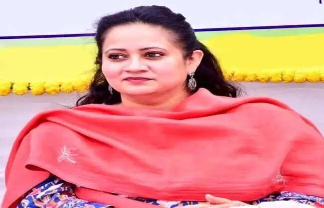 नारनौलः महिलाओं का सशक्तिकरण ही मजबूत राष्ट्र की आधारशिलाः आरती सिंह राव