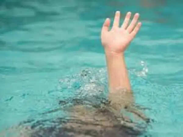 घर के आंगन की होद में डूबने से 7 वर्षीय मासूम की मौत, मामला संदिग्ध