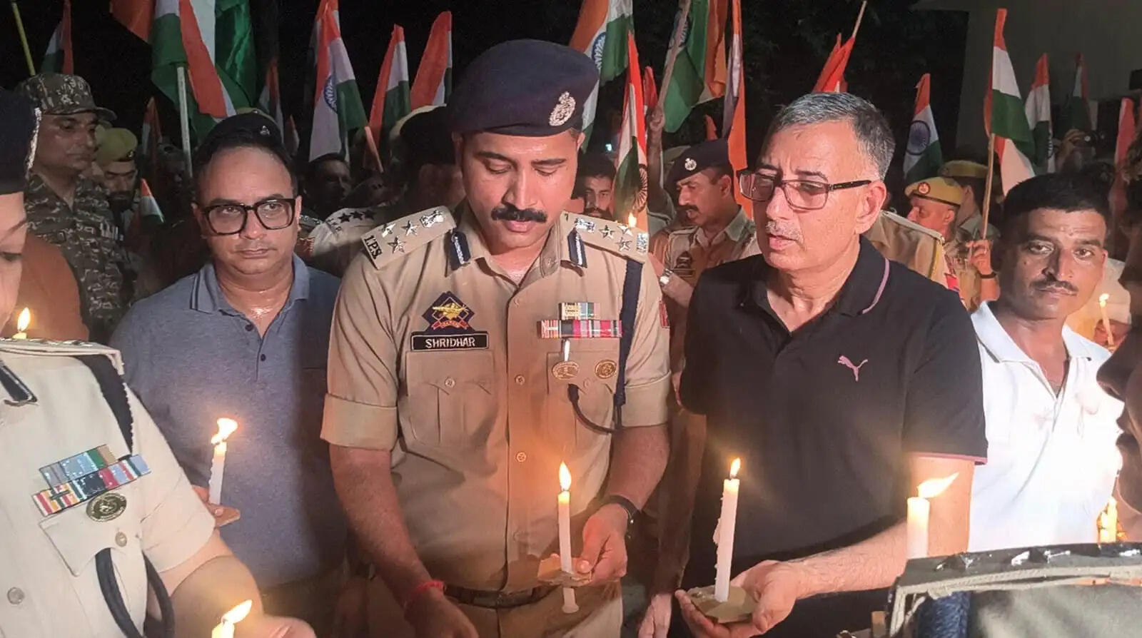 शहीदी चाैक से शहीद स्मारक तक निकली पदयात्रा