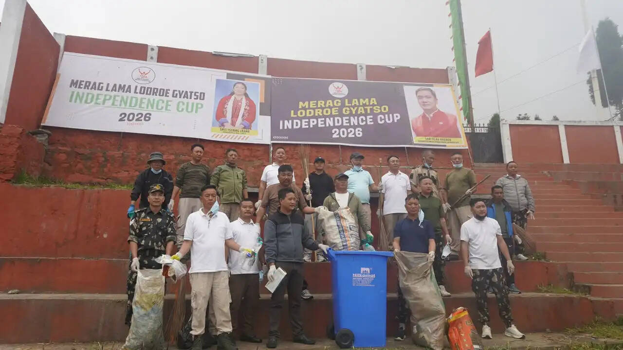 तवांग पुलिस ने चलाया सफ़ाई अभियान