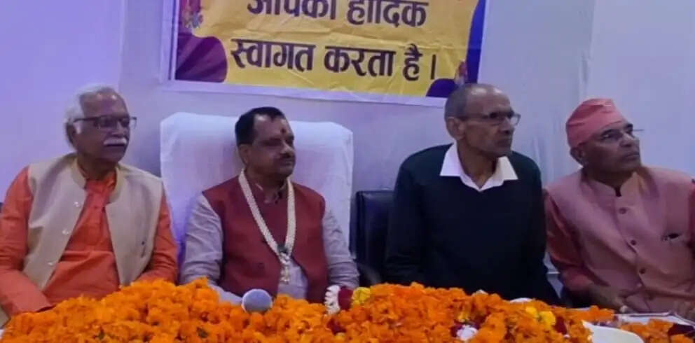 उद्योग व्यापार मंडल के प्रदेश महामंत्री बोले-नाैकरी मत मांगो उद्योग लगाकर रोजगार दो