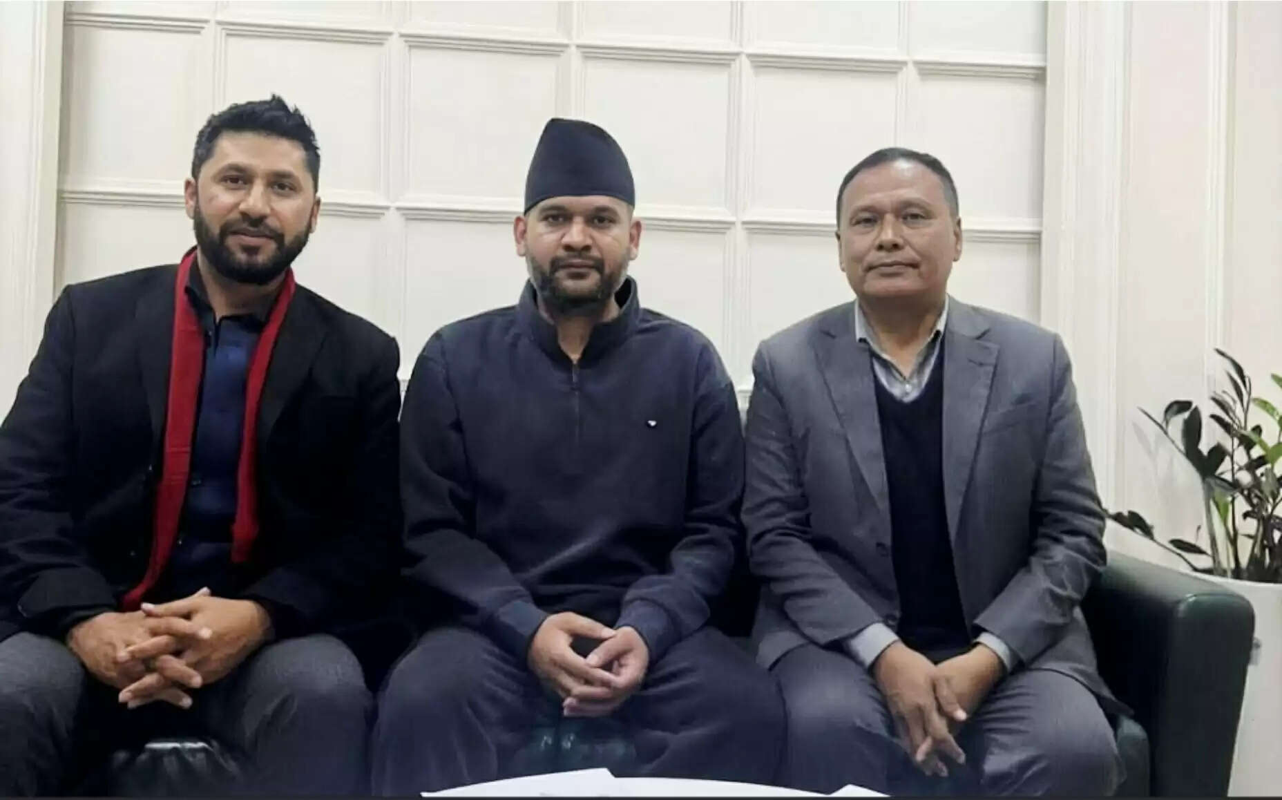 12 दिन पुरानी पार्टी एकता भंग करते हुए कुलमान घीसिंग ने छोड़ा रवि लामिछाने और बालेन का साथ