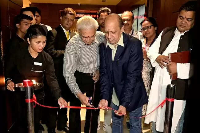 लखनऊ इंटरनेशनल फिल्म फेस्टिवल का हुआ आगाज, 12 फिल्मों की विशेष स्क्रीनिंग की गई