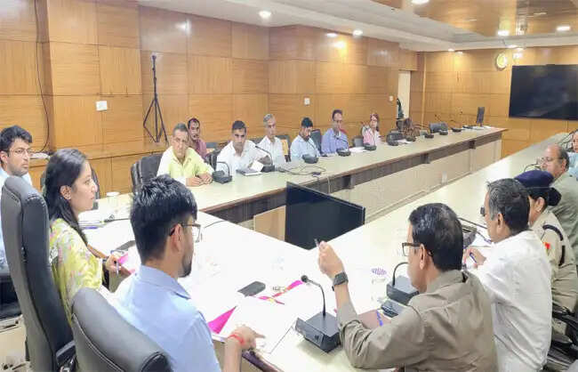 नारनौल में अवैध खनन पर सख्ती, 238 वाहन जब्त, 60 मामलों में एफआईआर दर्ज