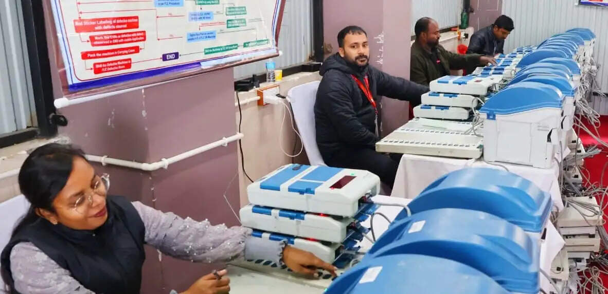 विधानसभा चुनाव की तैयारी तेज, 3 हजार 2 सौ ईवीएम-वीवीपैट की जांच पूरी