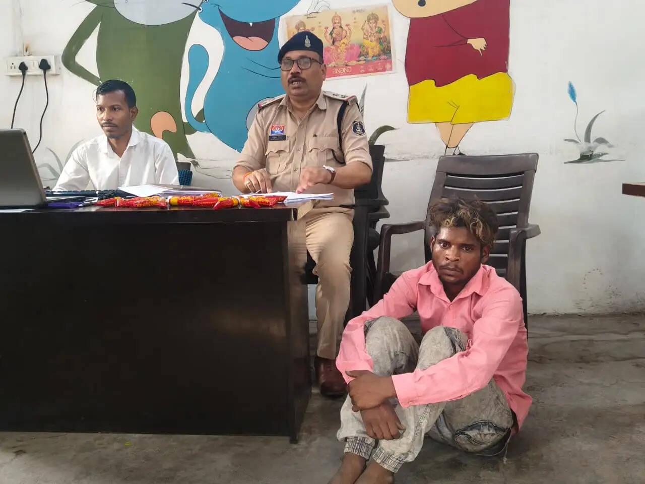 रायगढ़ जिले में नाबालिगों को नशे के लिए सोल्यूशन बेचने वाला आरोपित गिरफ्तार