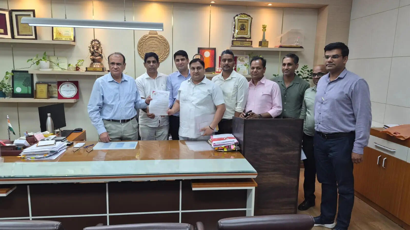 दो वर्षों से लंबित राज्य शिक्षक पुरस्कार पर हसला ने जताया रोष