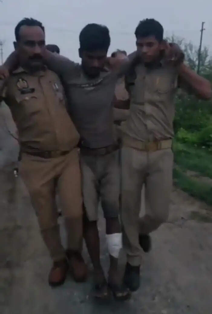 (अपडेट) पुलिस की गौकशों से मुठभेड़, नौ आरोपित गिरफ्तार, एक गोली लगने से घायल