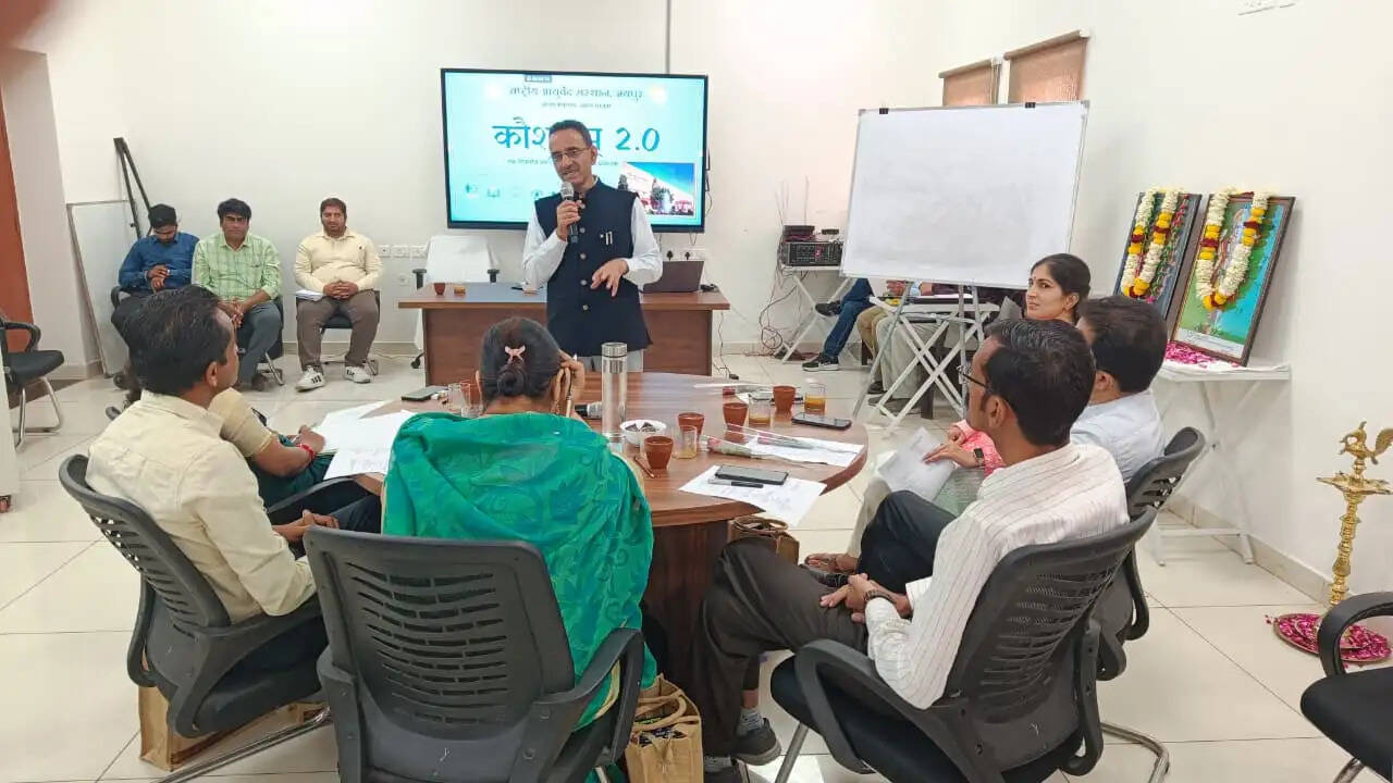 राष्ट्रीय आयुर्वेद संस्थान में कार्यशाला में 30 चिकित्सकों ने लिया प्रशिक्षण