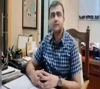 शासन ने आईएएस अधिकारी अभिषेक काे बहाली के बाद बनाया सचिव, सामान्य प्रशासन