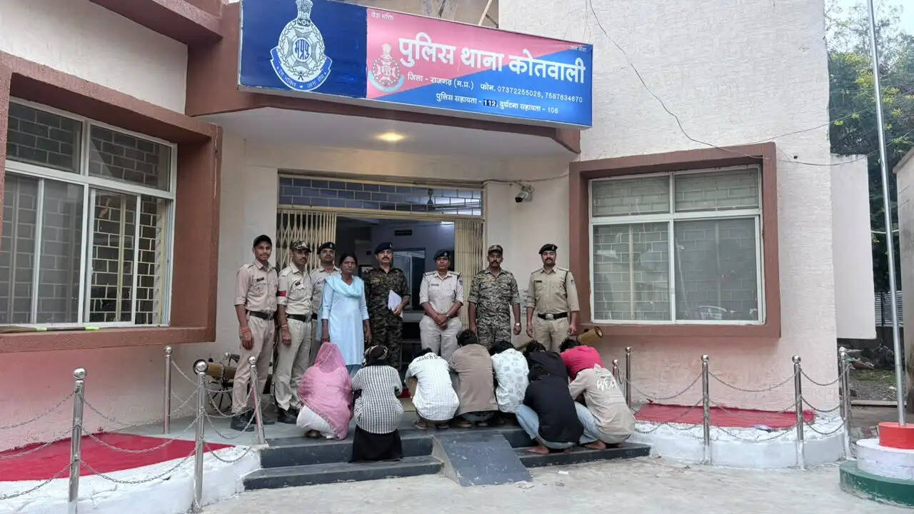 राजगढ़ः शादी का झांसा देकर 1.50 लाख ठगे, शिवपुरी से 9 आरोपित गिरफ्तार