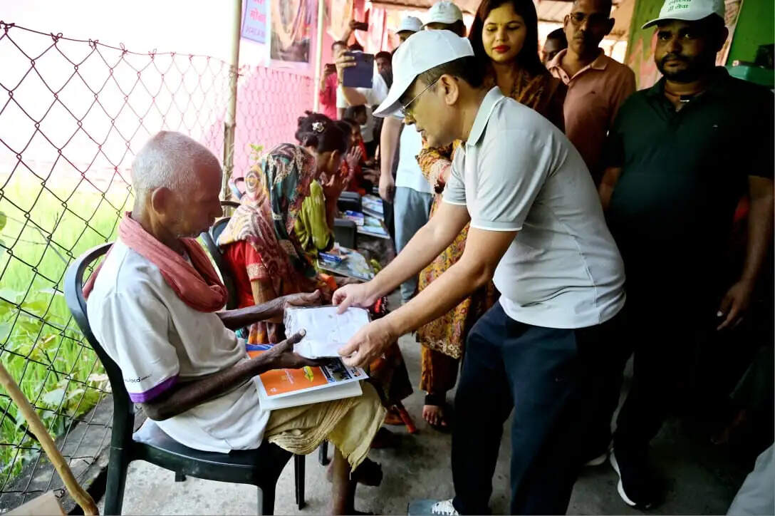 सेवा संकल्प अभियान में जांजगीर-चांपा बना स्वच्छता का सहभागी, कलेक्टर समेत जनप्रतिनिधियों ने किया श्रमदान